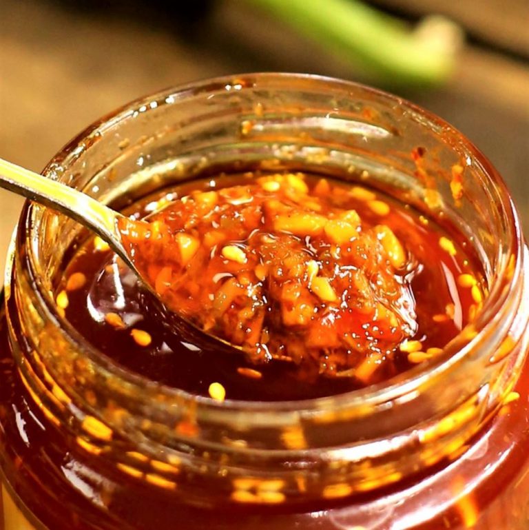 Garlic Chili Sauce | Best Chinese Condiment