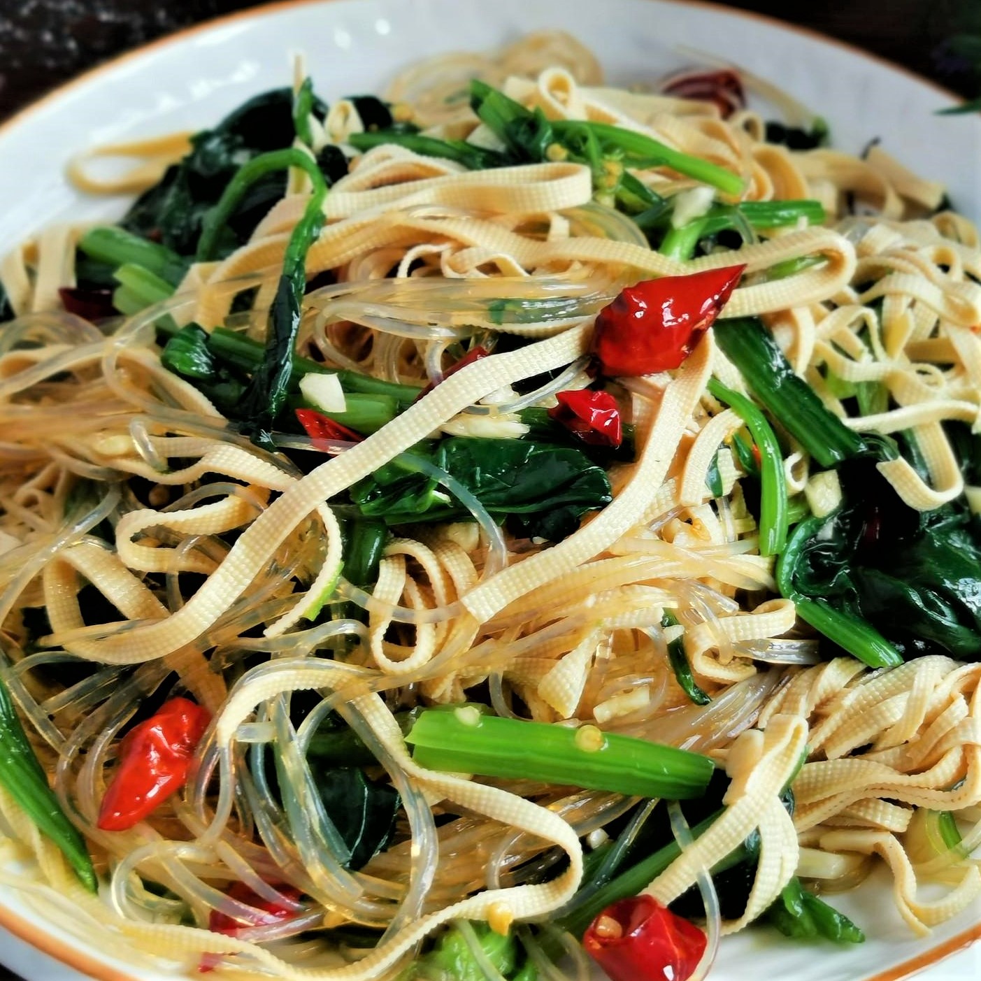 Tofu Skin With Rice Vermicelli And Spinach China Salad Recipe