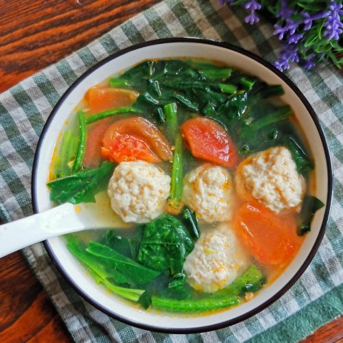 chicken meatball with spinach and tomato soup recipe 2020