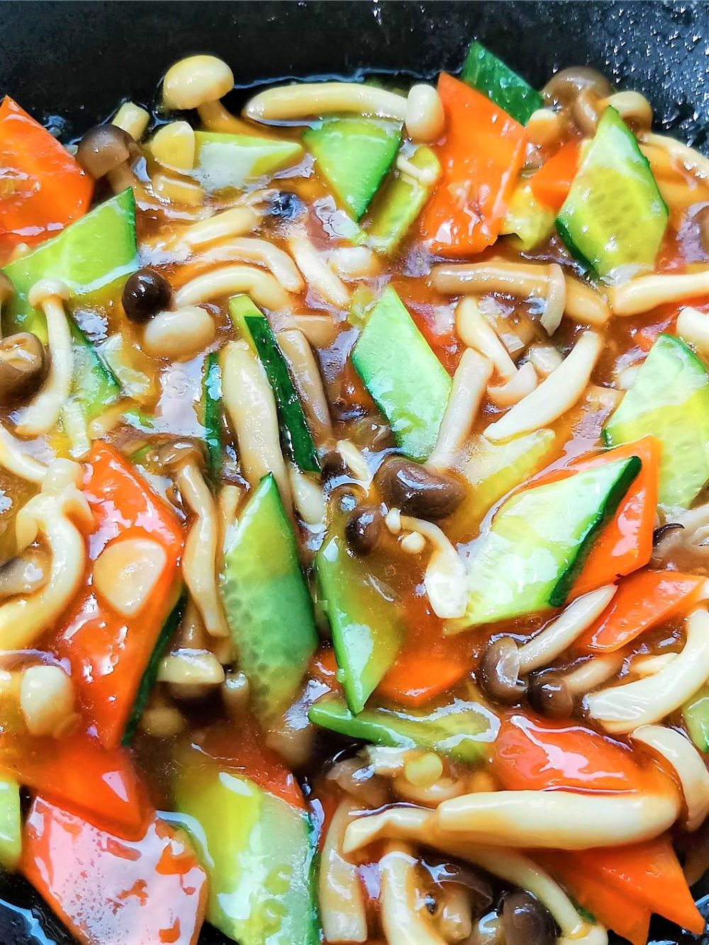 Mushroom stir-fry with cucumber and carrot the best vegan recipe 006