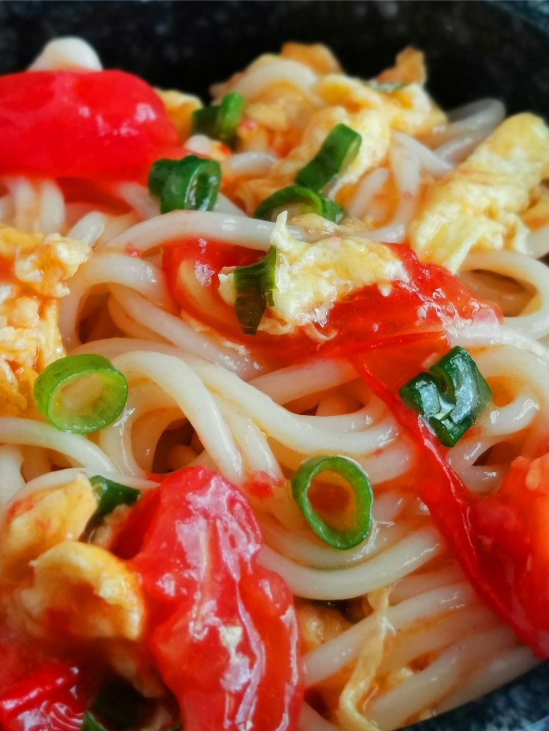 China food Tomato and egg noodles 