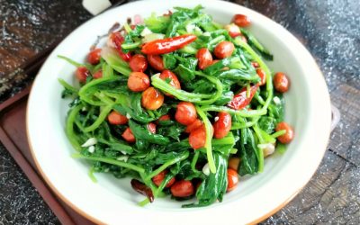 Spinach and peanut salad China food Chinese homemade cold dish recipe