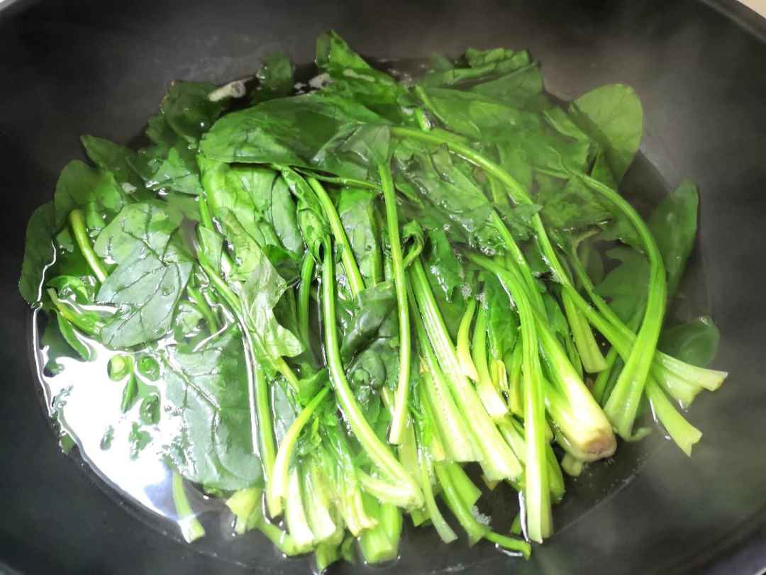 parboil the spinach