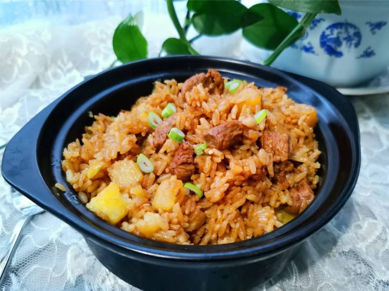 Stewed Rice with Lamb and Potatoes | Braised Rice Chinese