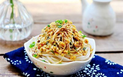 Cold noodles with Chicken Shreds Chinese cold noodle salad recipes