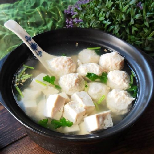 Tofu with chicken balls soup recipe